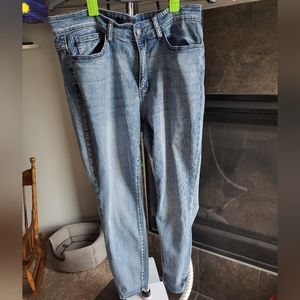 Judy Blue Sz 16W Skinny Fit Jeans